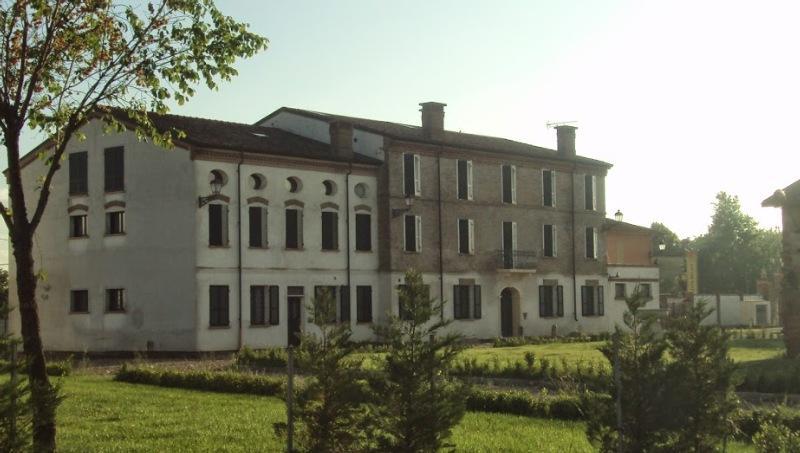 Volivia Relais Bed & Breakfast Pegognaga Exterior photo