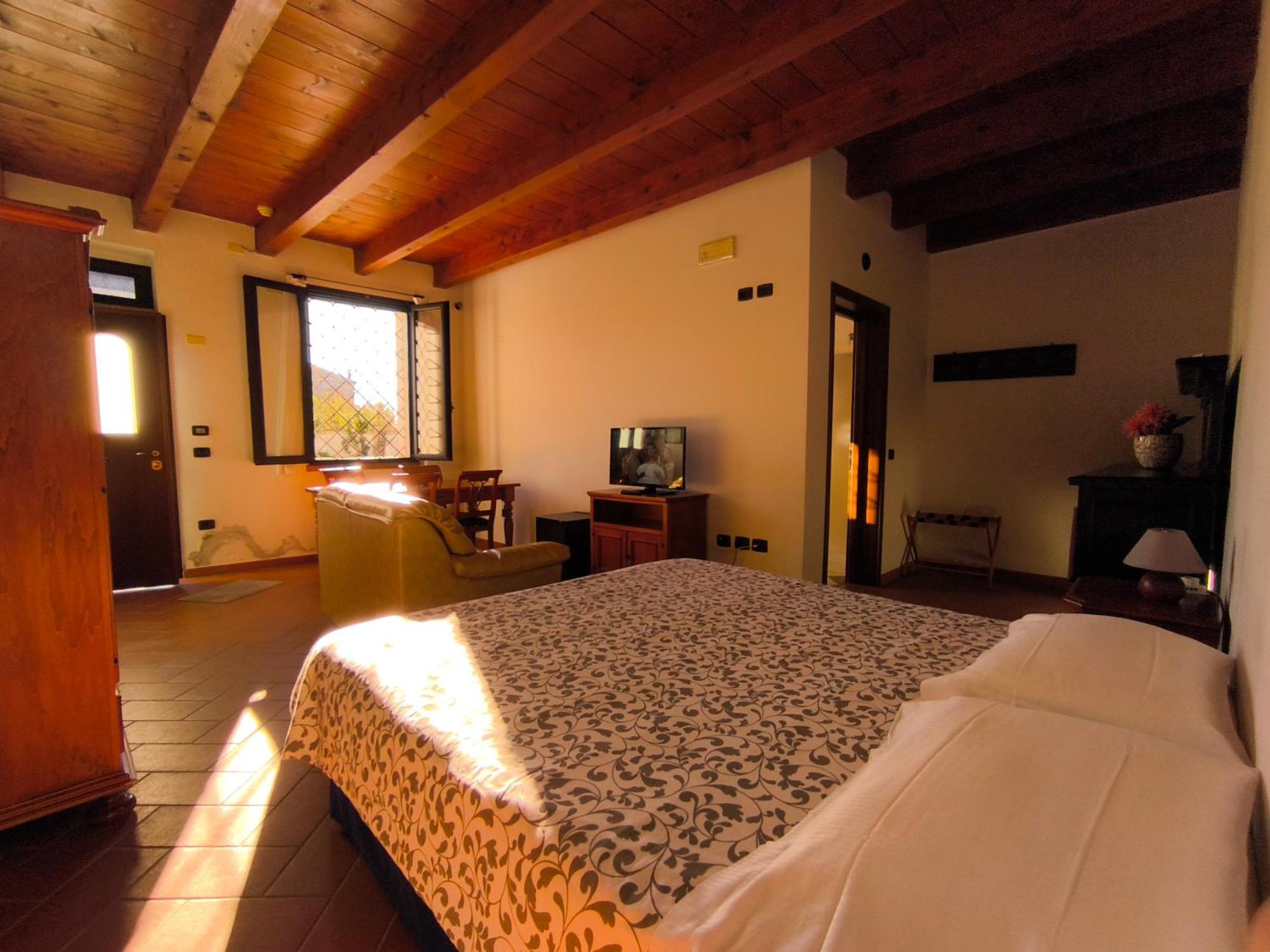 Volivia Relais Bed & Breakfast Pegognaga Exterior photo