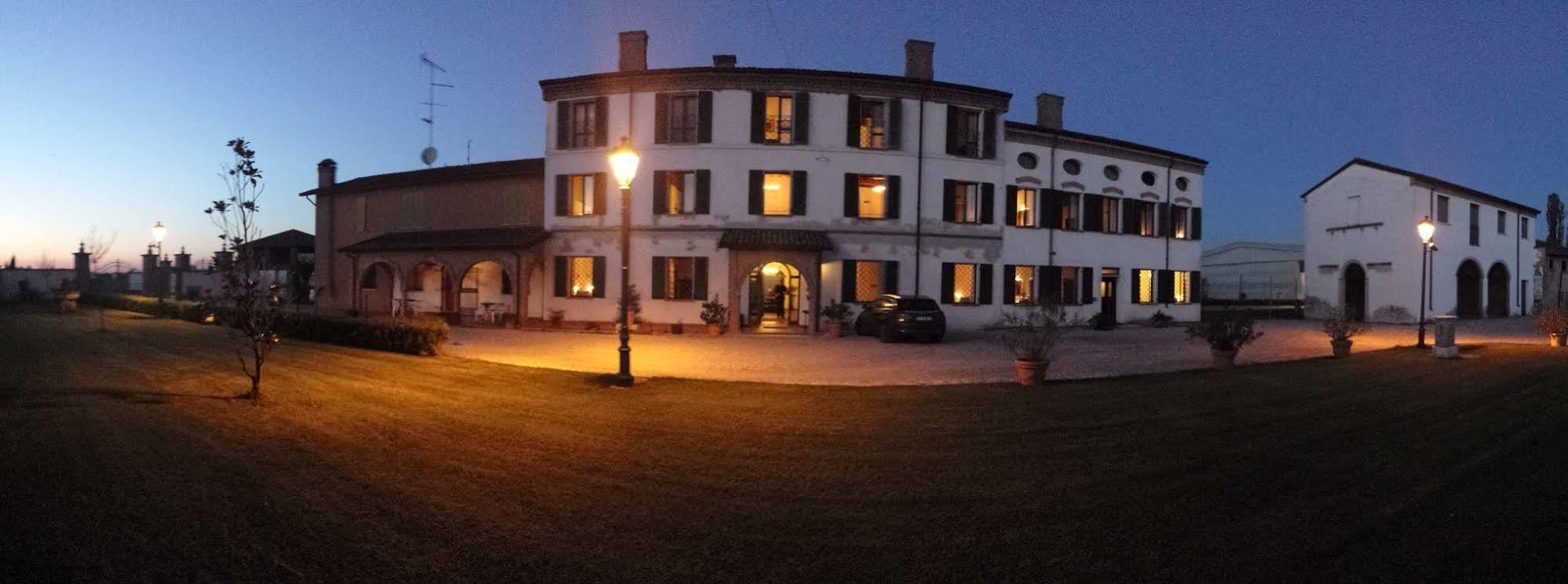 Volivia Relais Bed & Breakfast Pegognaga Exterior photo