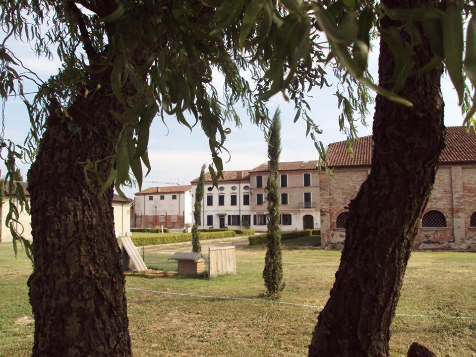 Volivia Relais Bed & Breakfast Pegognaga Exterior photo